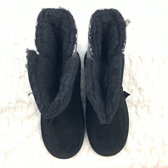 BearPaw Black Geneva Suede Boots NWT - Picture 7 of 8